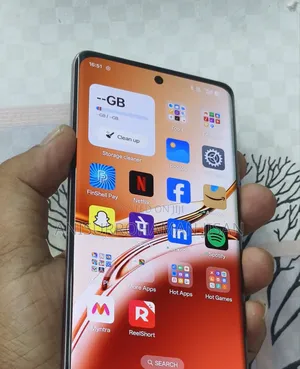 Photo - Oppo F27 Pro 5G 256 GB Rose Gold