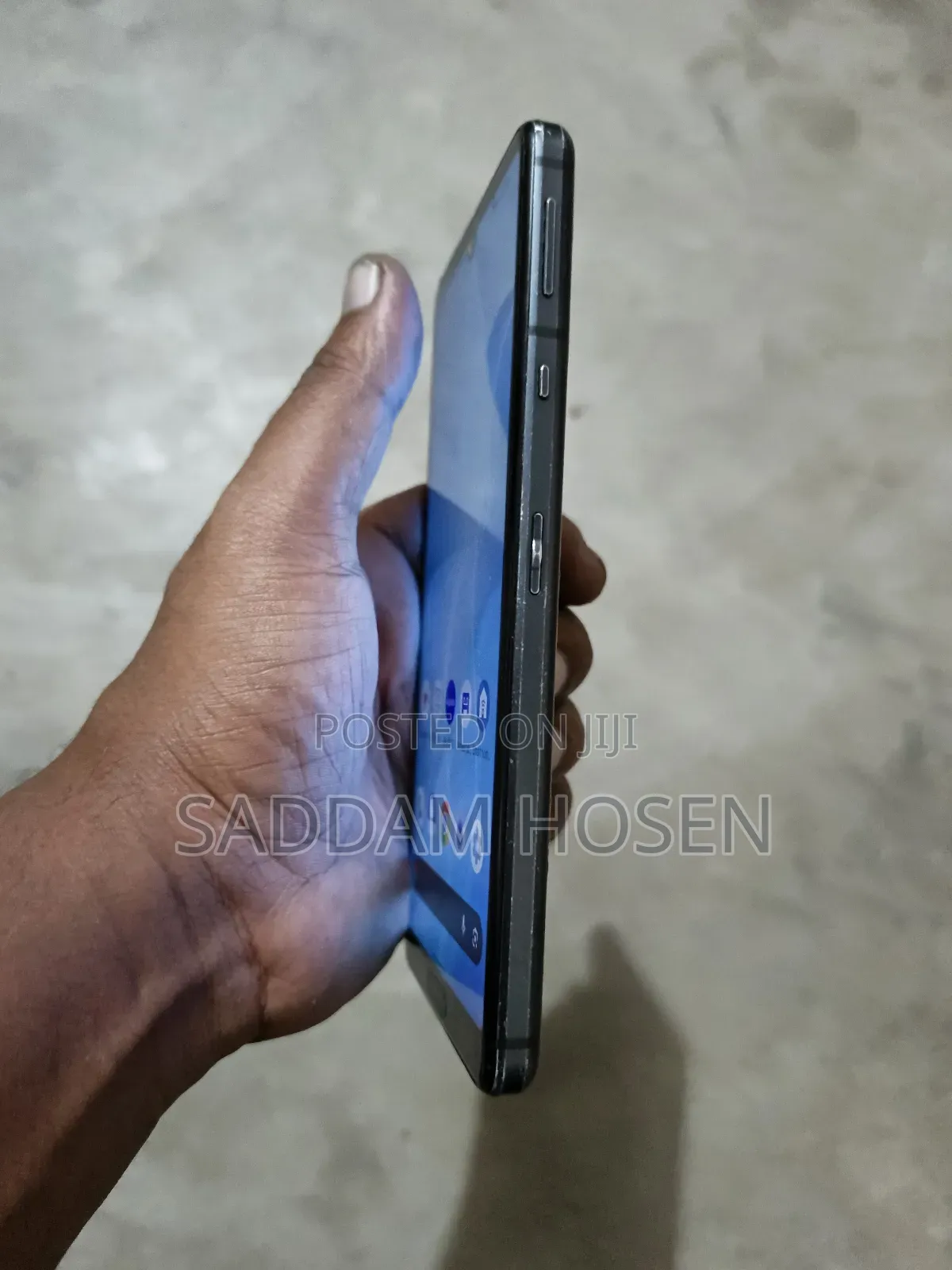 Sharp Aquos R2 64 GB Black