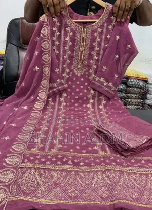 Indian Readymade Nayra Cut 4pis