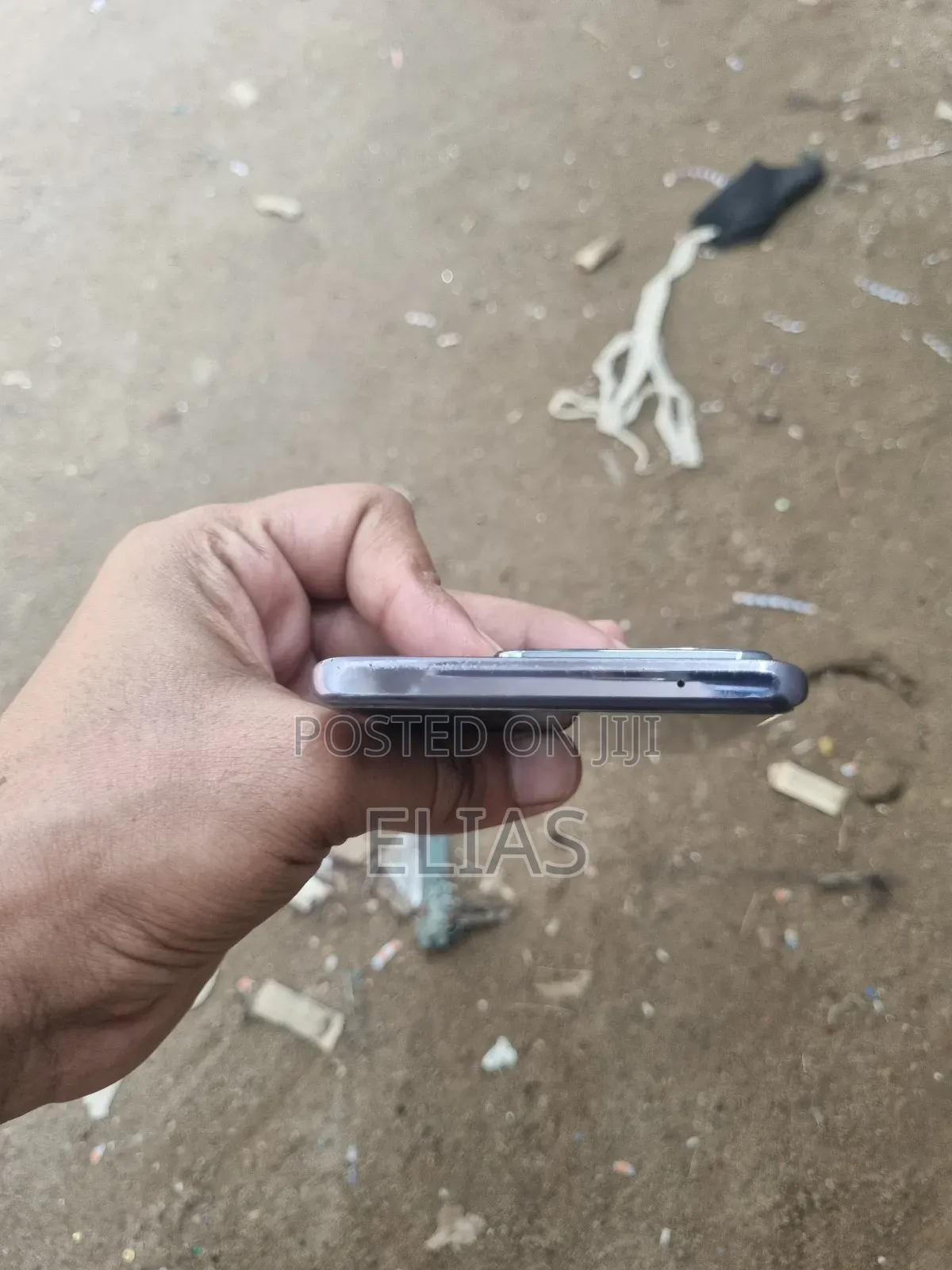 Vivo Y200e 128 GB Black