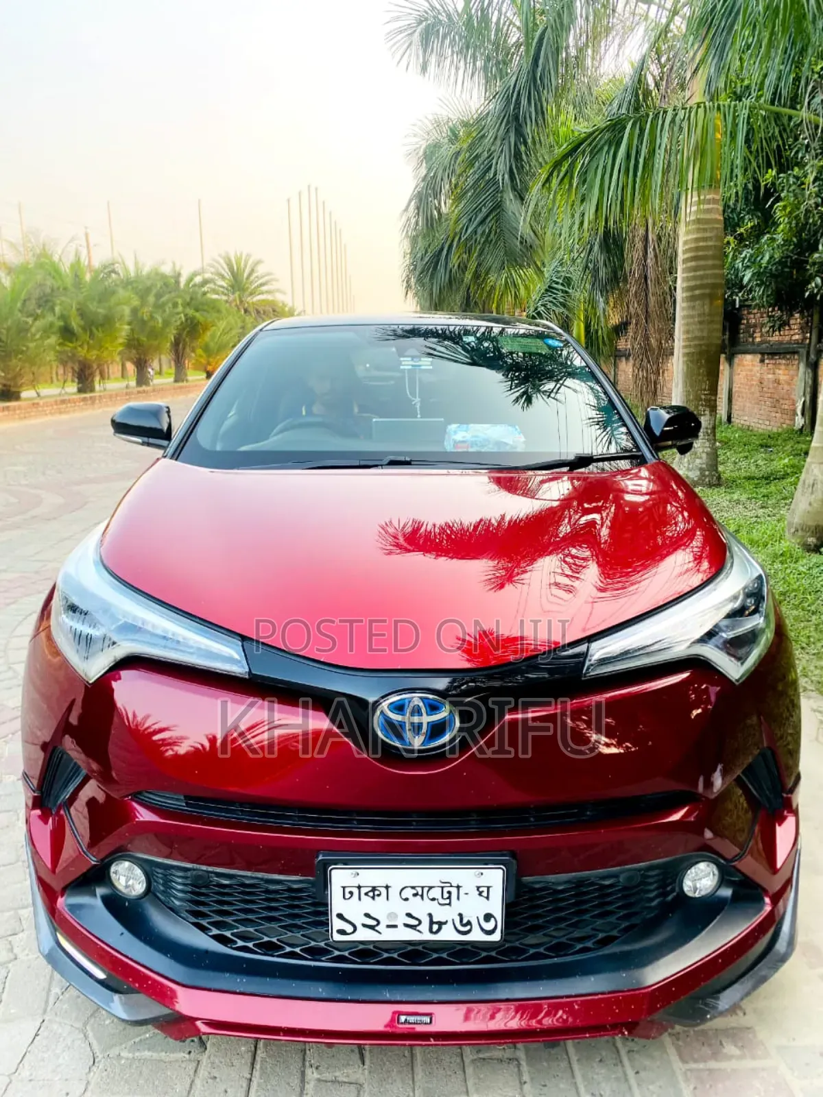 Toyota C-Hr XLE Prermium FWD (2.0L 4cyl 2AM) 2018 Red