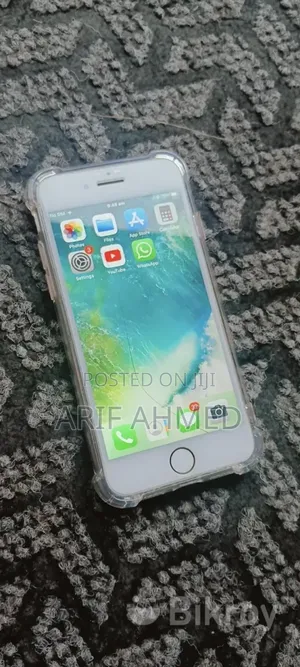 Apple iPhone 8 64 GB White