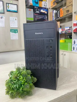 Photo - Intel Core I3 3rd Gen 3.30ghz,Ddr- 3 4gb Ram , Ssd: 120gb