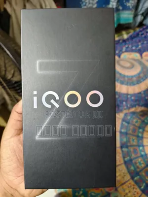 Vivo iQOO 10 256 GB Orange