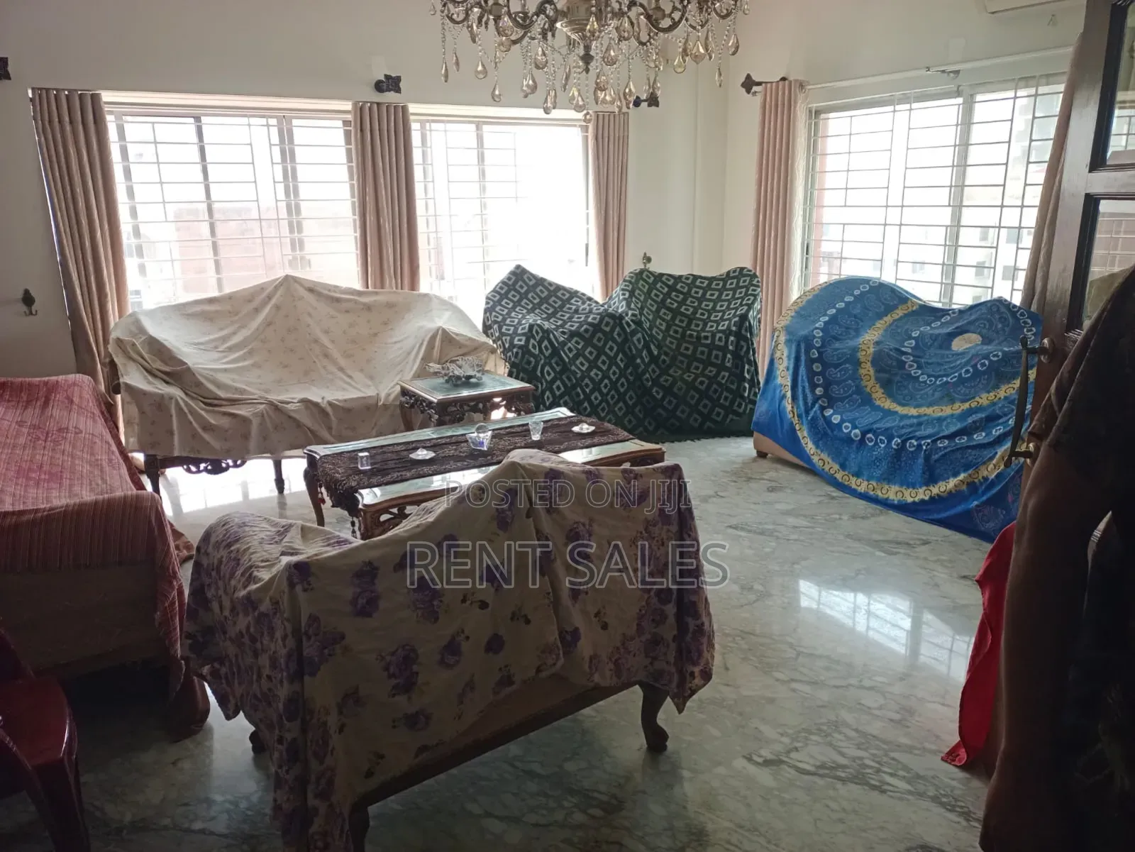 4bdrm Apartment in Gulshan for Sale