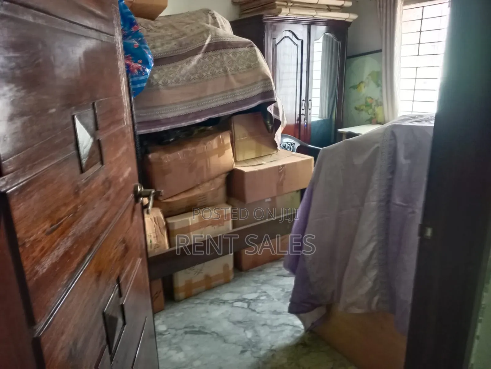 4bdrm Apartment in Gulshan for Sale