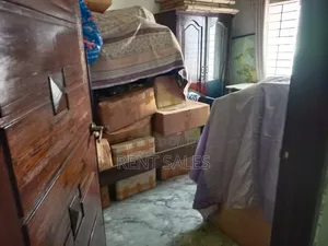 4bdrm Apartment in Gulshan for Sale