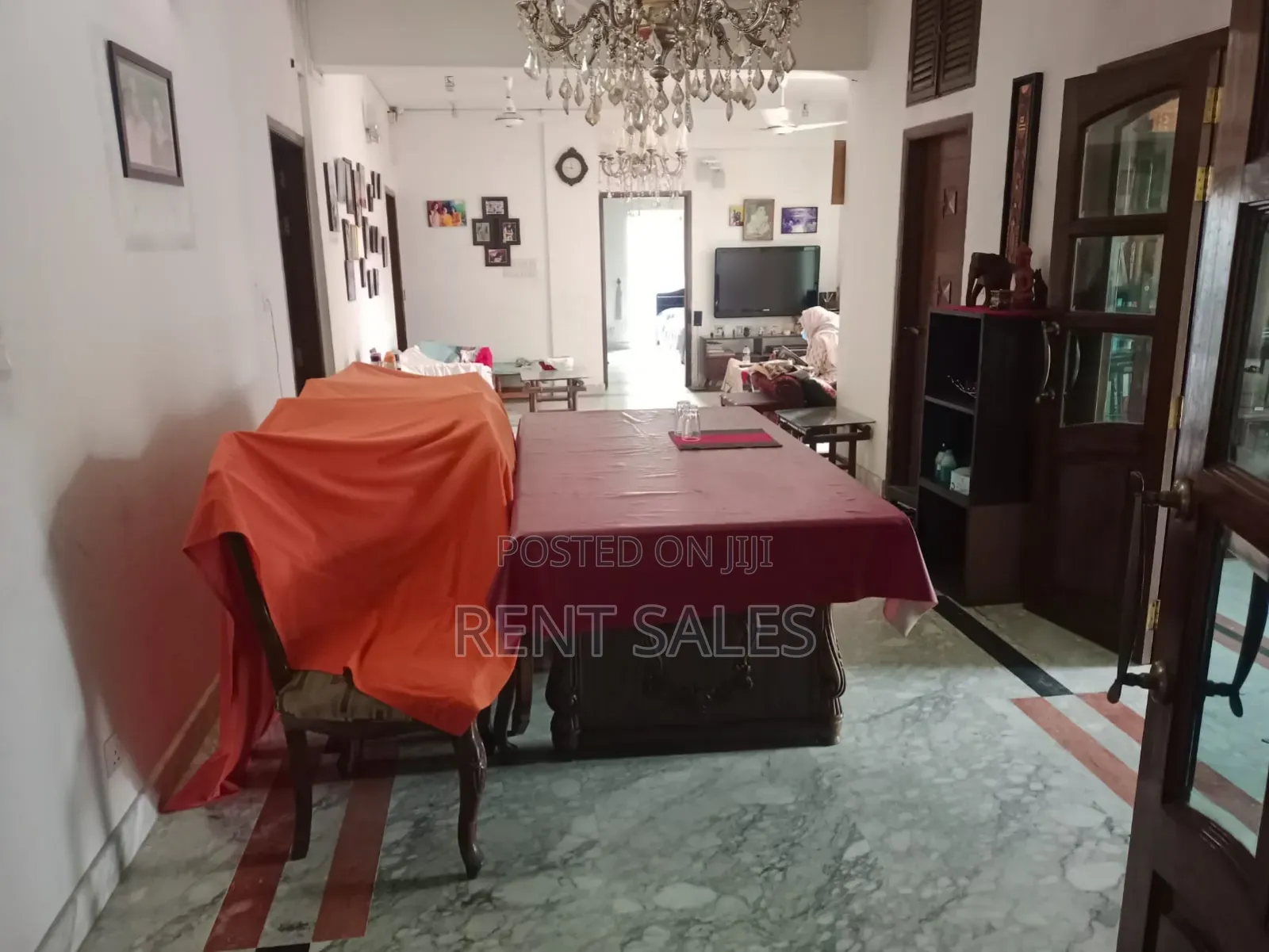 4bdrm Apartment in Gulshan for Sale