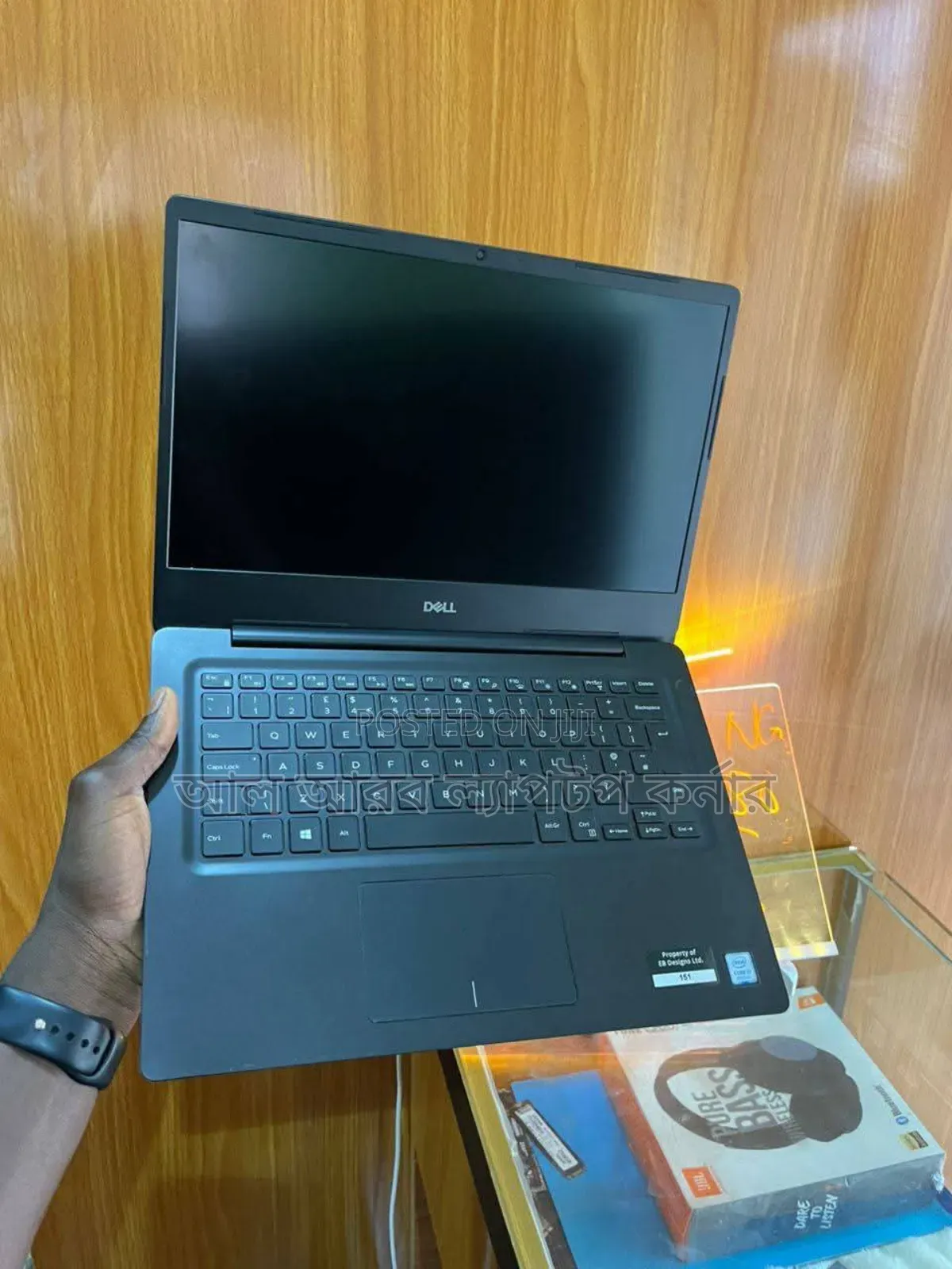 Laptop Dell Vostro 5481 8GB Intel Core I7 SSD 256GB