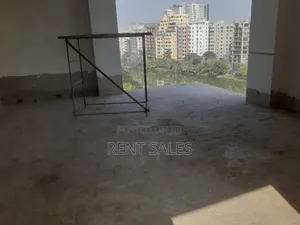 Photo - New Building 3700 Sq Ft 26th Floor Open Space Rent in Gulshan Avenue