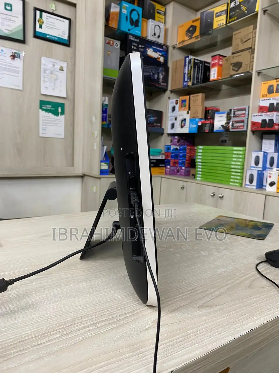 Desktop Computer HP 4GB Intel Core I3 SSD 256GB