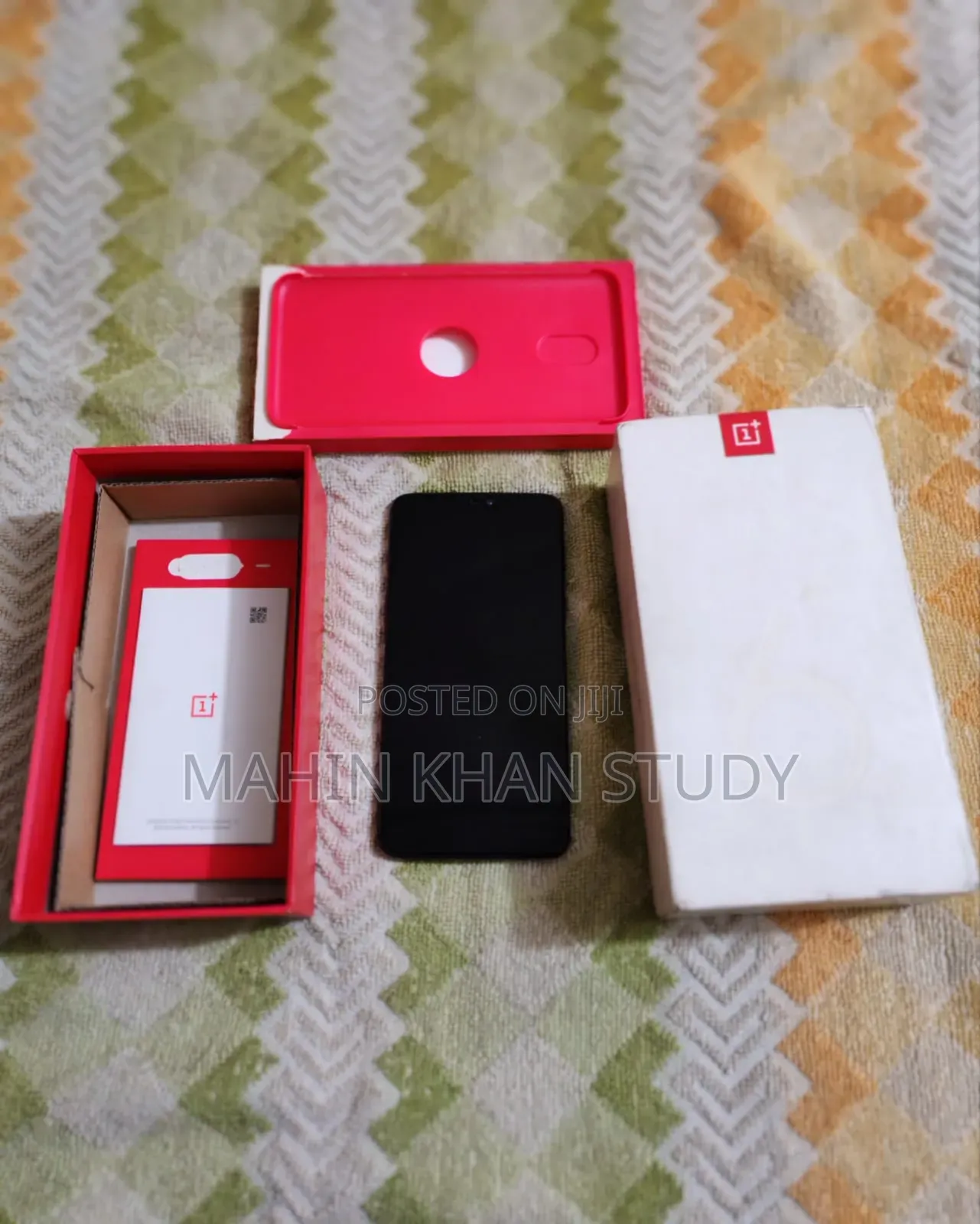 OnePlus 6 64 GB Black
