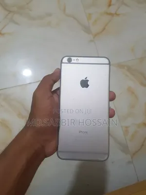 Photo - Apple iPhone 6 Plus 128 GB Silver
