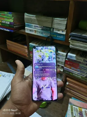 OnePlus 8 5G (T-Mobile) 128 GB Purple