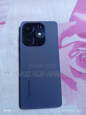 Photo - Tecno Spark 10 Pro 128 GB Blue