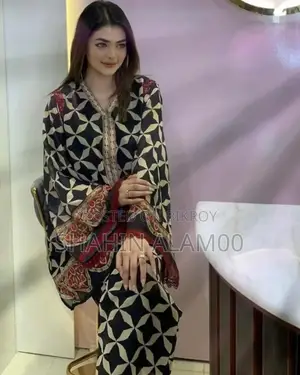 চিক অ্যান্ড স্লিক মাজোলিকা প্রিন্ট কো-