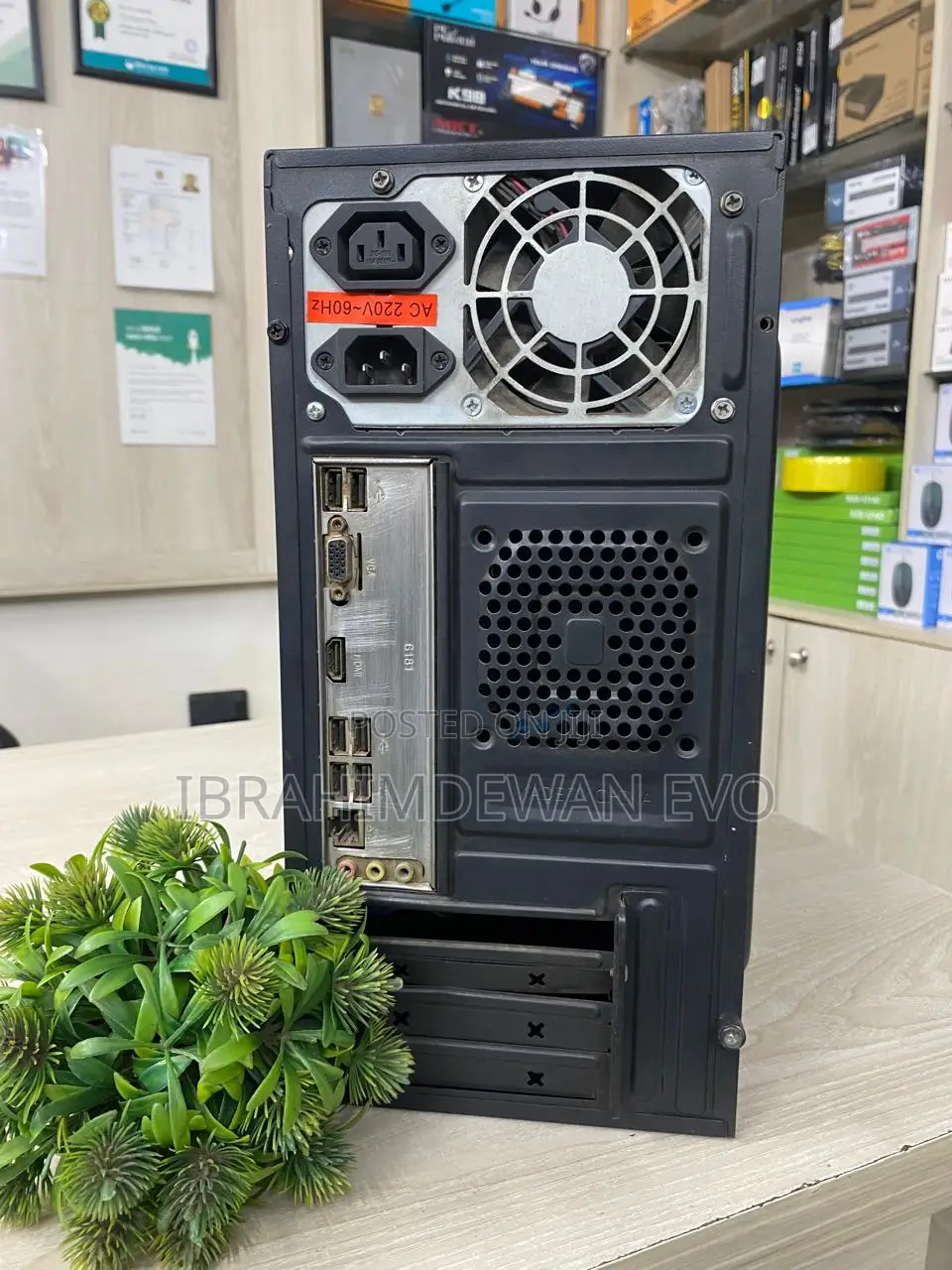 Desktop Pc Intel Core I3 2nd Gen 3.30ghz,Ddr- 3 4gb Ram , Hdd: 500gb
