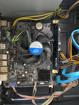 Desktop Pc Intel Core I3 2nd Gen 3.30ghz,Ddr- 3 4gb Ram , Hdd: 500gb