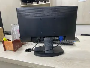 Dell 19" Full Fresh Led Monitor Resolution (1366x768) ,Model :1930f