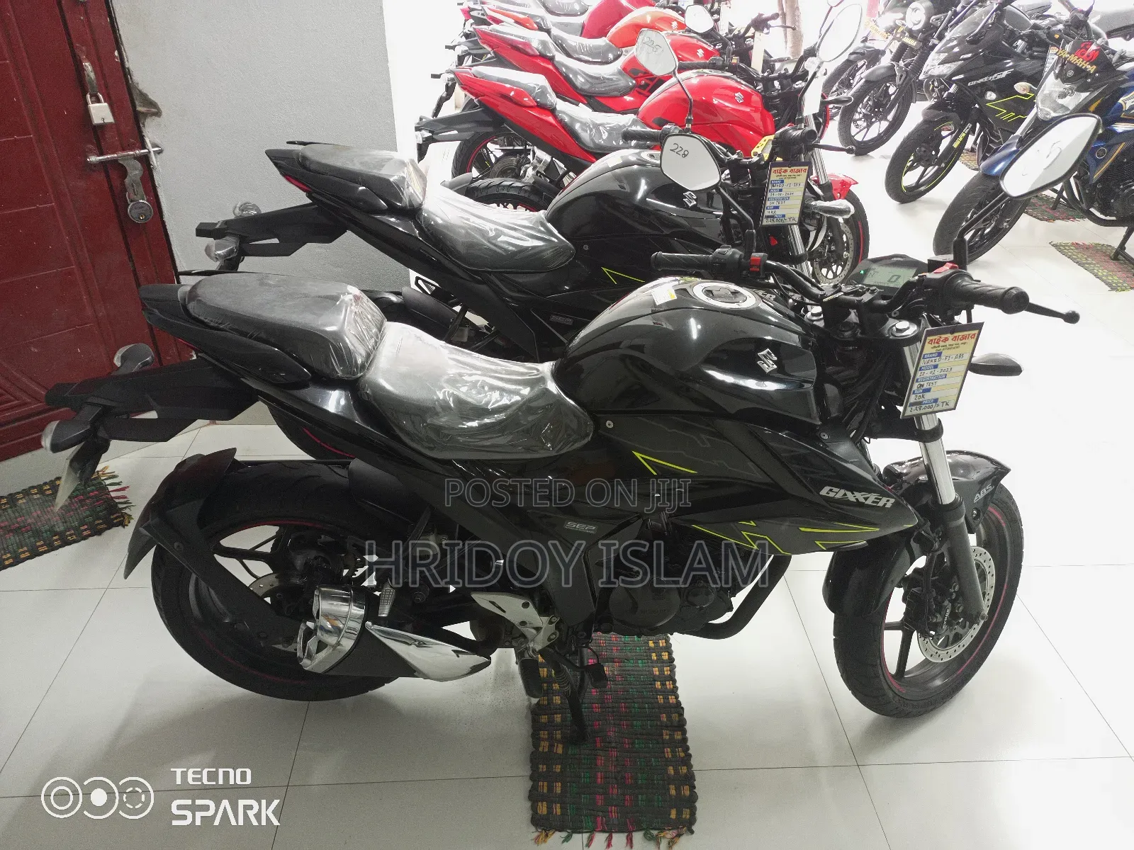 Suzuki 2023 Black