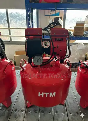 Photo - 30 L Air Compressor ( Super Silent)