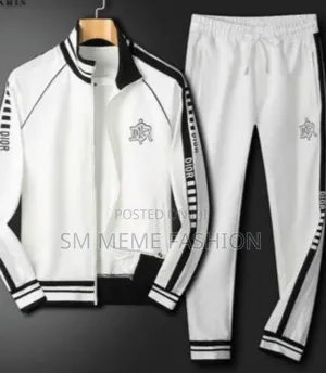 Photo - Stylish Casual Long Sleeve Hoodies And