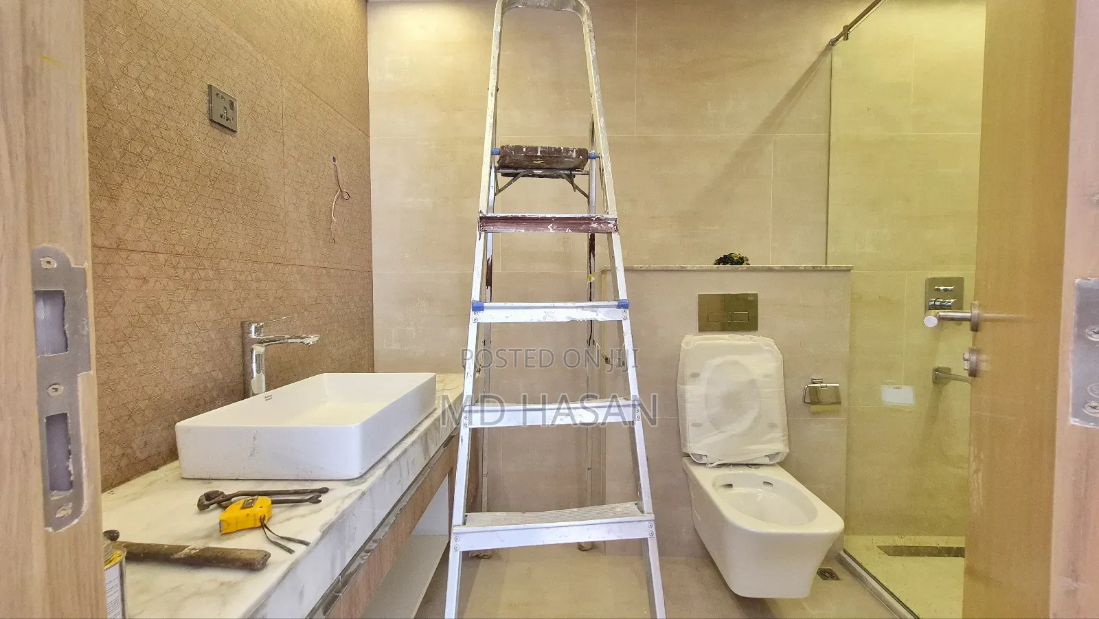 1bdrm Apartment in 1 Bed Semi Furnished, Gulshan for Rent