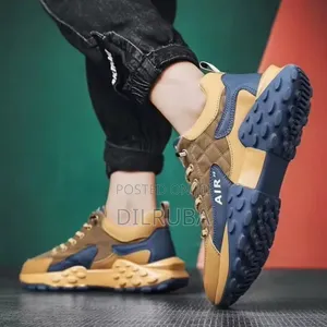 Photo - স্পোর্টস ফ্যাশন স্নিকার্স (Men’S Casual Air Sneakers)