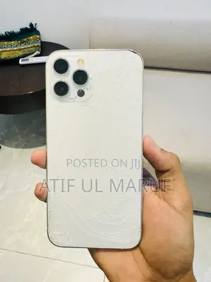 Photo - Apple iPhone 12 Pro Max 128 GB White