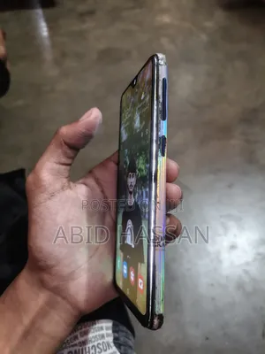 Samsung Galaxy M20 32 GB Blue