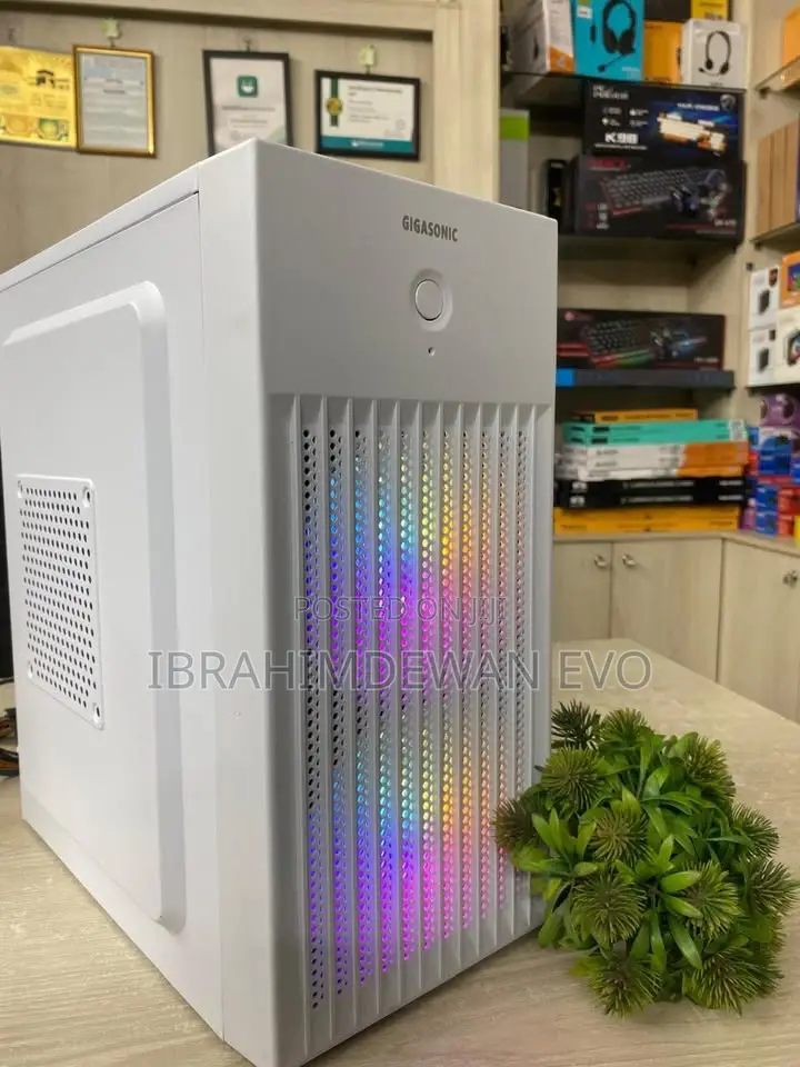 New Casing Intel Core I3 6th Gen 3.20ghz,Ddr- 4 8gb Ram , Ssd: 120gb