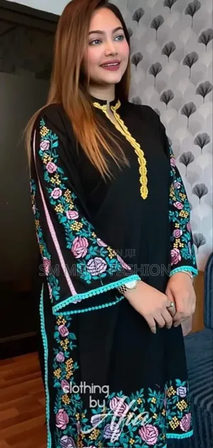 Photo - Indian Slub Cotton With Heavy Embroidery 2 Pis