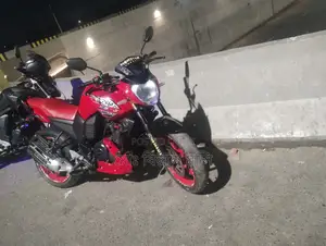 Yamaha FZ 2013 Red