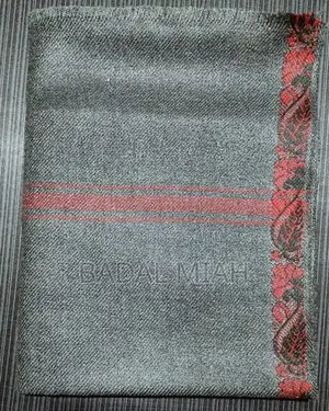 Woolora প্রিমিয়াম শাল