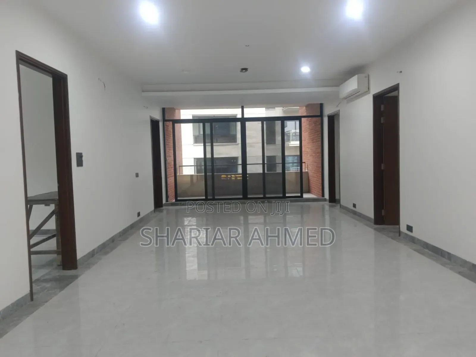 4bdrm Apartment in Gulshan for Rent