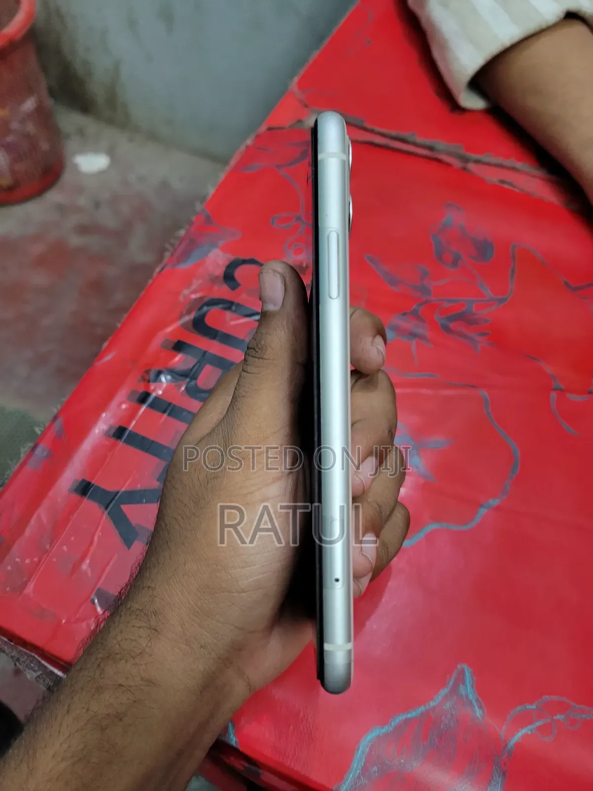 Apple iPhone 11 128 GB White