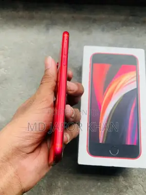Apple iPhone SE (2020) 64 GB Red