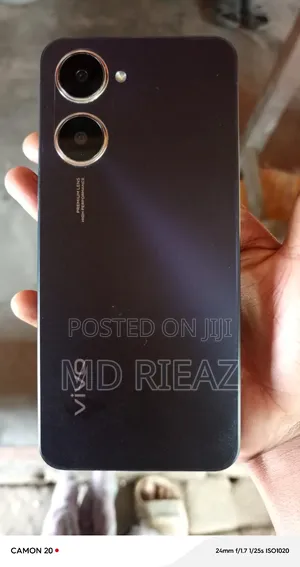 Photo - Vivo Y03 128 GB Black