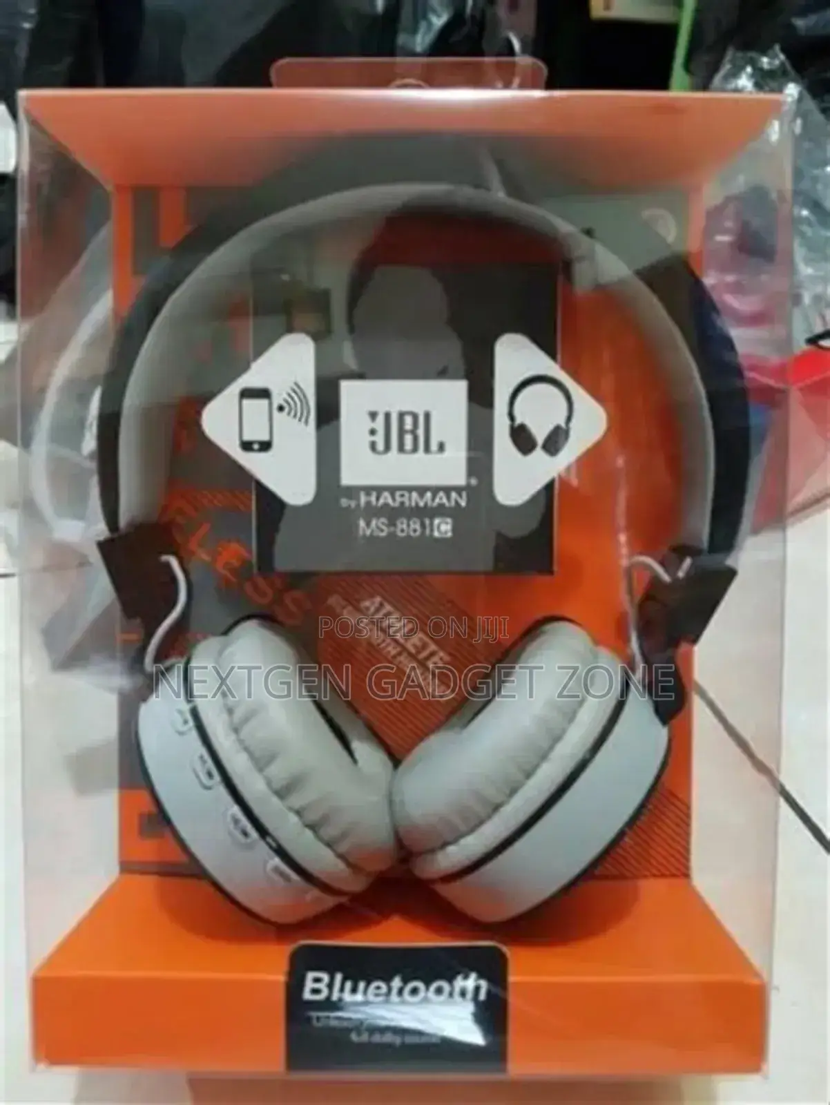 JBL 881a High-Performance Wireless Headphone