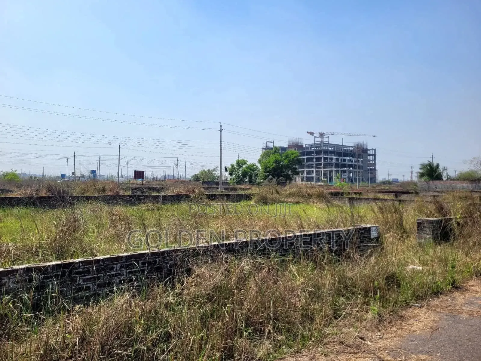 বসুন্ধরা এল-ব্লকে ৪ কাঠা দক্ষিনমূখী প্লট বিক্রয় | Bashundhara