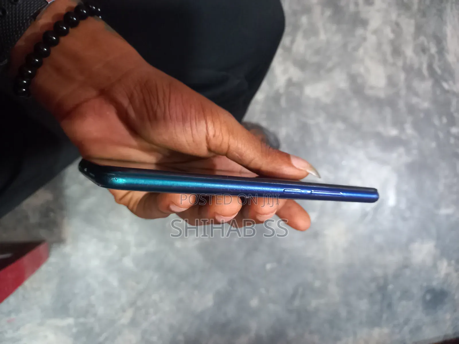 Vivo Y12 64 GB Blue