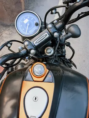 Photo - Bajaj Avenger 150 Street 2020 Black