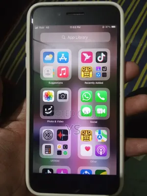 New Apple iPhone 7 Plus 32 GB Black