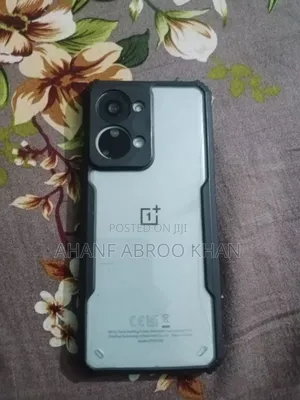 Photo - OnePlus Nord 2T 256 GB Green
