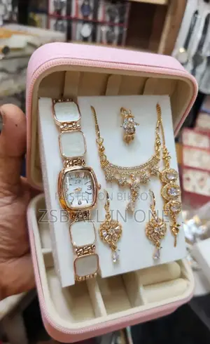 Eye-Catching 6-in-1 Jewelry and Watch Set
