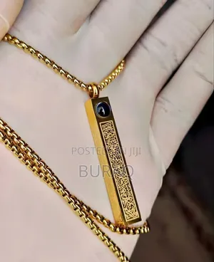 Ayatul Kursi Pendant Bar Lens Locket