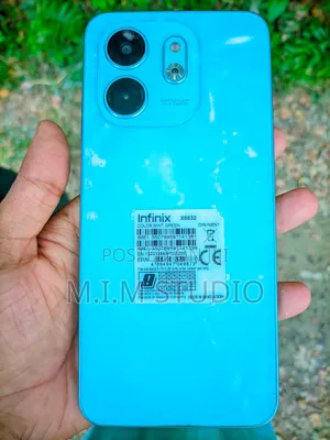 Photo - Infinix Smart 9 64 GB