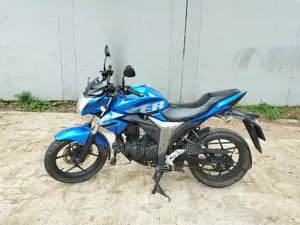Photo - Suzuki GSR 2021 Blue
