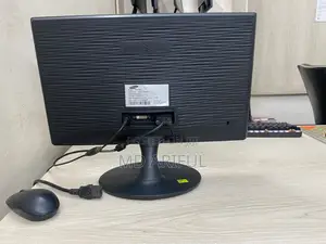 Photo - Samsung 19"Inch Slim Led Full Fresh Monitor