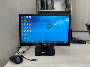 Photo - Hp 19"Inch Slim Led Full Fresh Monitor